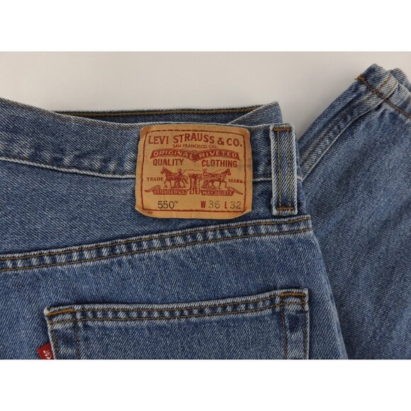 Vintage Levis 550 Relaxed Fit Jeans Mens 36x32 Medium Wash Denim Made Colombia - Picture 5 of 9